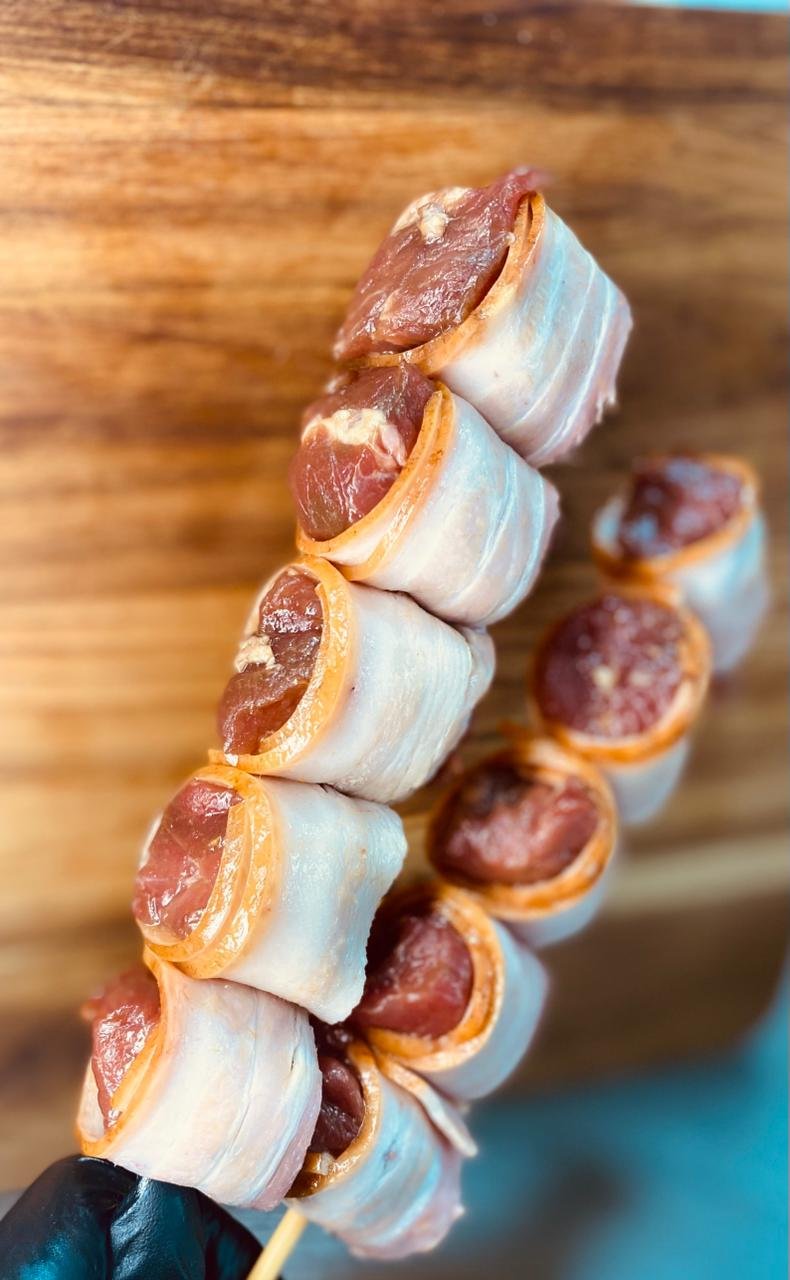 Espeto de Carne com Bacon (10 Und.)